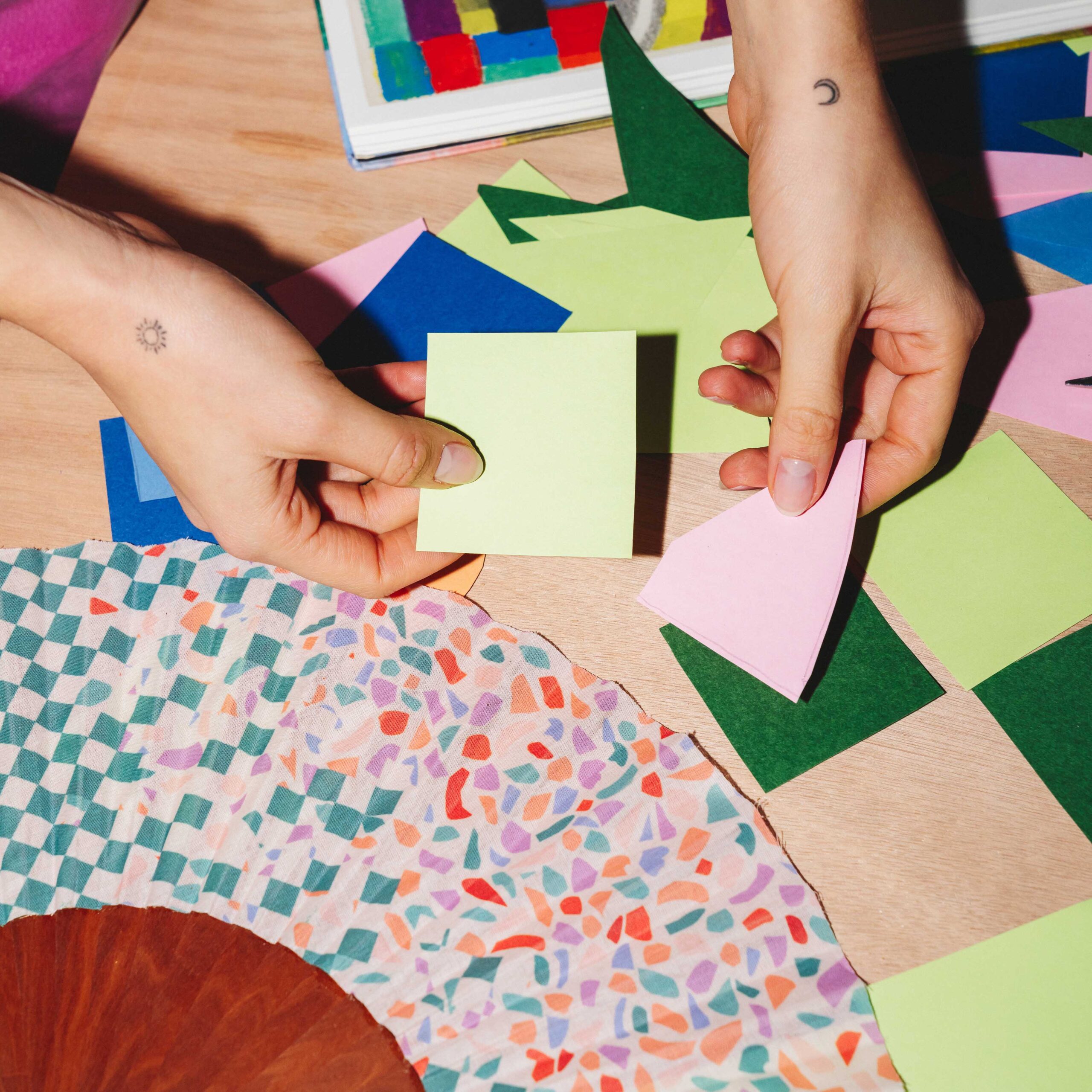 Fächer Standard Gaudi Trencadis – Bild 3