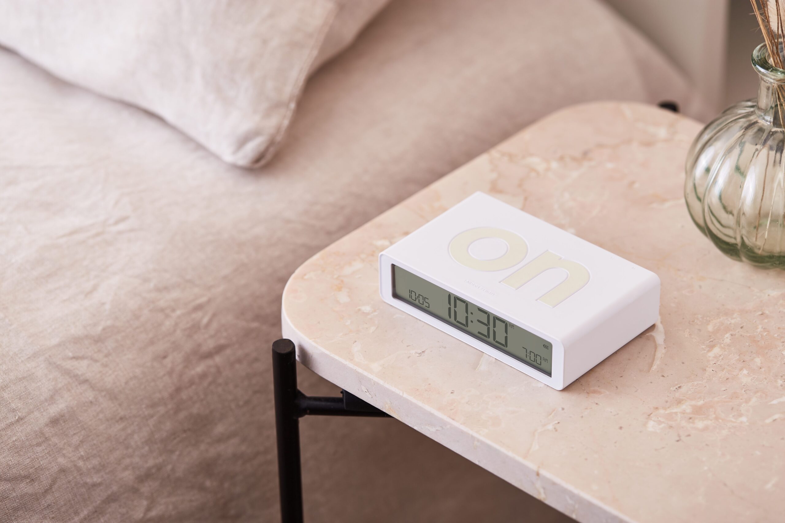Wecker FLIP CLASSIC weiss – Bild 5
